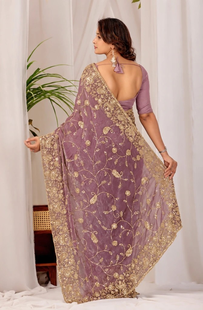 Pink Regal Floral Heritage Saree Pink Regal Floral Heritage Saree + The Pink Regal Floral Heritage Saree brings traditional floral motif weaving to a pink base, and it's built for anyone comparing options for a pink saree rather than something purely decorative. The colour reads true in both daylight and indoor event lighting, which matters more than it sounds &mdash; a lot of sarees photograph differently under venue lighting than they do in a product shot, and this one has been chosen to hold its tone consistently. &bull; Craftsmanship